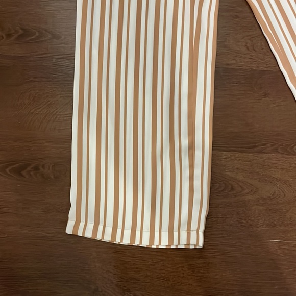 Wide Leg Loft Striped Pants - Picture 3 of 9